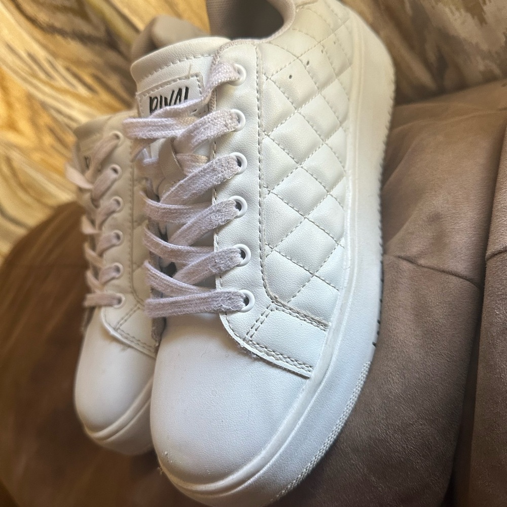 Rival Women’s Ace Quilt